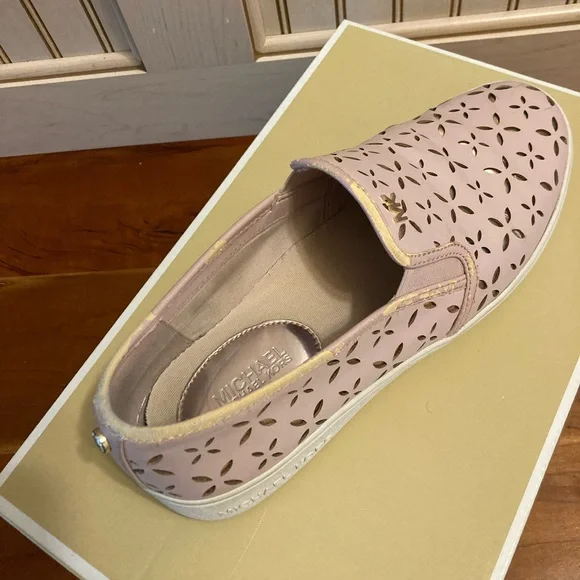 Michael Kors Keaton Pink Slip On Sneakers - Picture 3 of 8